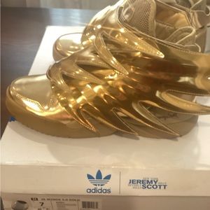 RARE! ADIDAS JEREMY SCOTT JS WINGS 3.0 GOLD (LIKE NEW) US Size 7 Men Unisex